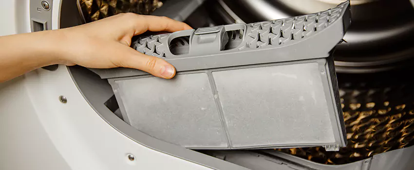 Signs Of A Clogged Dryer Lint Trap in Seabrook, Maryland